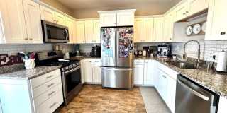 425 JUNIPER Street Gallery 14