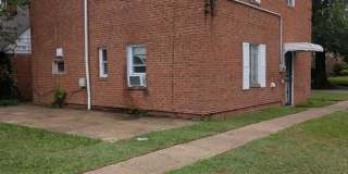 Updated 5 Bed, 2 Bath in Euclid Gallery 22