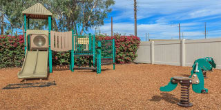 Ridgewood Village Apartment Homes Gallery 14