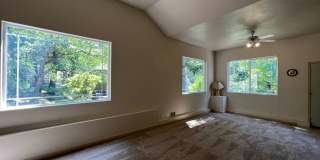 Tri-Level Spring Blvd Home Gallery 33