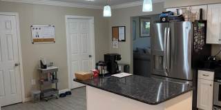 913 HAMPTON Way Gallery 7