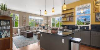 Price Reduced! Downtown Durham 1bd/1ba Corner-Unit Condo with On-Site Personal 1-Car Garage! Gallery 7