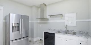 162 Winspear Avenue Gallery 1