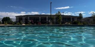 Fantastic Top floor unit. Gallery 1