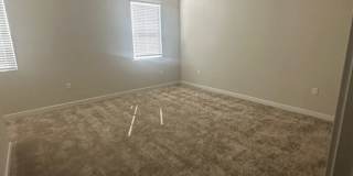 SPACIOUS 3 BEDROOM 3.5 BATH TRI-STORY TOWNHOME Gallery 13