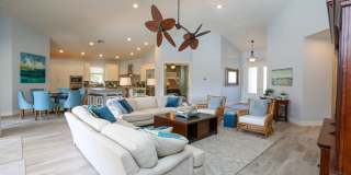 ***STUNNING POOL HOME***4BEDS / 4BATHS***GOLDEN SHORES***FURNISHED SEASONAL RENTAL*** Gallery 34
