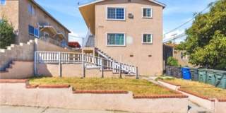3737 Whiteside Street Gallery 1