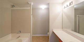 2062 Lakeshore Overlook Drive NW Gallery 24