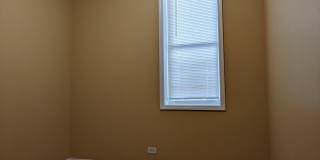 712 S Aberdeen Street Gallery 17