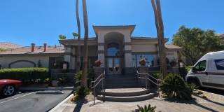 9901 Trailwood Drive Gallery 27