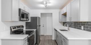 Oak & Iron Flats Apartments Gallery 45