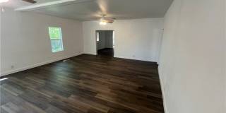 115 Hickman Street Gallery 16