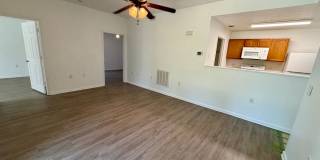 9127 Laird Street Gallery 10