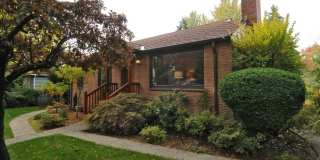 11027 35th Avenue Northeast Gallery 1