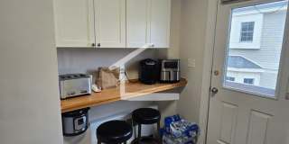 Bright Watertown 3-bed, 2-bath w/ Laundry and Parking Included Bright Watertown 3-bed, 2-bath w/ Laundry and Parking Included Gallery 3