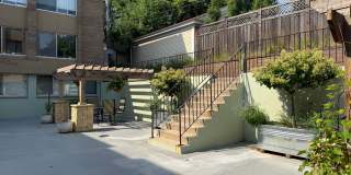 Lovely Lowry Hill 1 Bedroom Condo Gallery 31