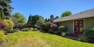 3 BD Vancouver Home Near Parks & Greenway Trails Gallery 1