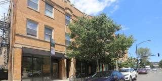 1212 Thorndale Gallery 1