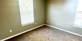 Large 3 BR 2.5 BA In Bentonville! Gallery 26