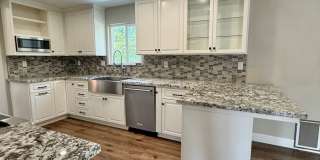 Beautiful 3 Bed 2.5 Bath COMING SOON!!!! Gallery 1