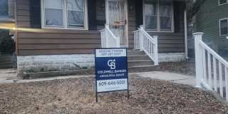 125 E Ryon Ave Gallery 1