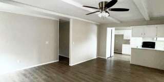 2228 S Whitbourne Pl Gallery 7