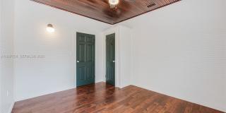 3826 Oak Avenue Gallery 12
