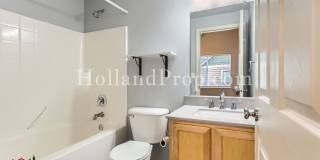 Charming 3-Bedroom Home in Prime Hillsboro Location! Gallery 10