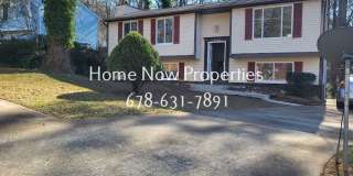 Spacious 5BR/3BA Split-Level Home | Bonus Room | Hardwood Floors | Stone Mountain Gallery 3