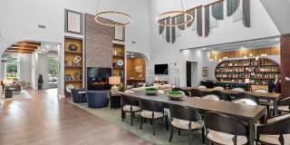 Rosalia Verdae - 55+ Active Adult Apartment Homes Gallery 4
