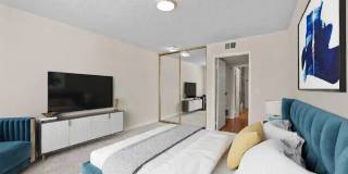 1458 Hudson St Apt 111 Gallery 4