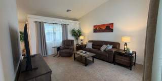 Spacious 3-Bed Home on Large Corner Lot with Boat-Deep Garage & Views Gallery 8