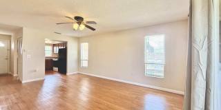 1915 Schlotter Circle - 206 Gallery 10