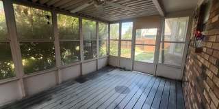Union Schools-Peters Elementary, 4 bedroom, 2 bath, 2 car garage. Gallery 17