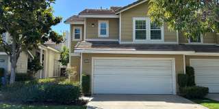 Beautiful 3 Bedroom 3 Bath Townhome with Loft in Orange! Gallery 1