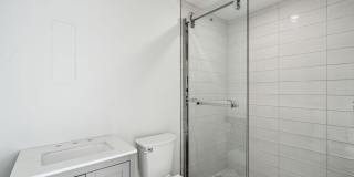 1112-16 E BERKS Street Gallery 9