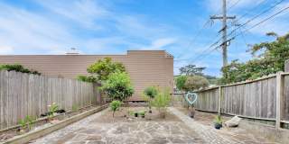Bright Corner Home with Family Room, Yard & Laundry in Prime Sunset Location! Gallery 31