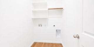624 Fitzroy Lane Gallery 9