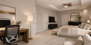 1600 REGENT MANOR Court Gallery 16