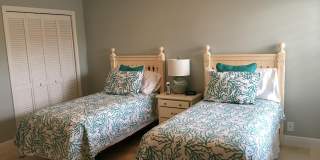 16600 S Traders Crossing Gallery 15