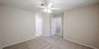 3215 W Abraham Lane Gallery 20