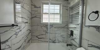 30 Hadley Street Gallery 15