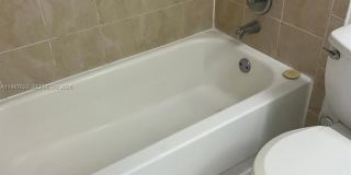 10425 NW 8th St Gallery 8