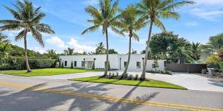 391 W Riverside Drive Gallery 32