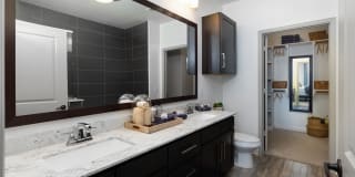 Mercantile River District Gallery 29