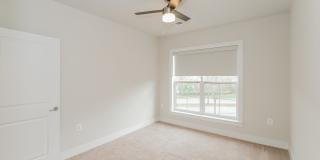 102 Saint Ives Pl #303 Gallery 2