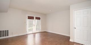 951 Hollywood St #K Gallery 10