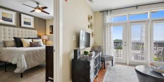 Link Apartments Brookstown Gallery 8