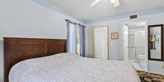 1004 Green Pine Boulevard Gallery 14