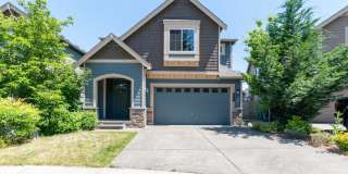 Large and Luxurious 2013 Built Home! Gallery 1